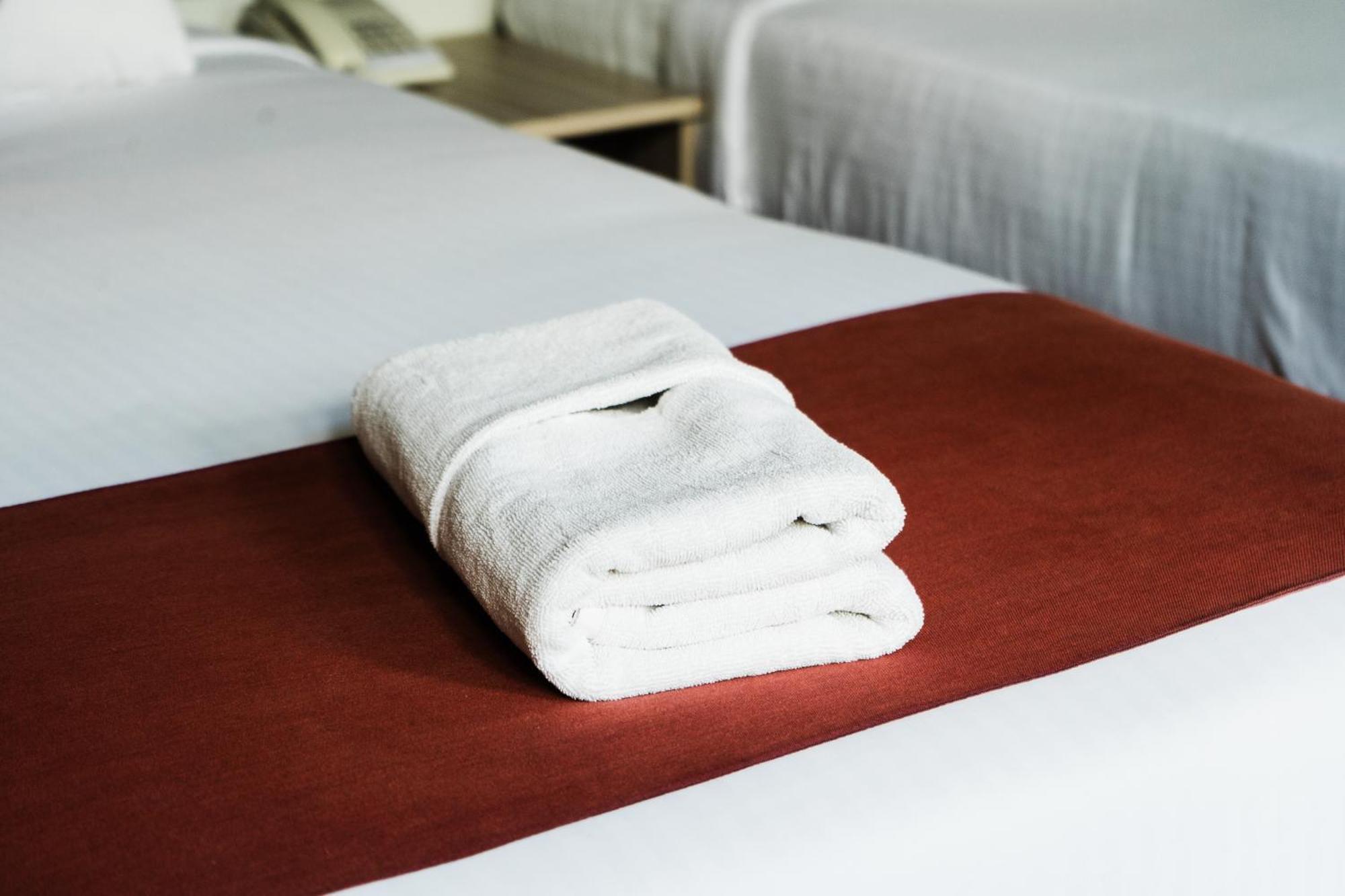 เดอะ วินด์ คาสเซิล Hotel นูวาราเอลิยา ภายนอก รูปภาพ